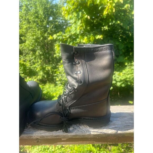 Military Combat Cold/Wet Boots Men's Sz 7.5 Black Leather Vibram Soles NWT - Picture 5 of 8